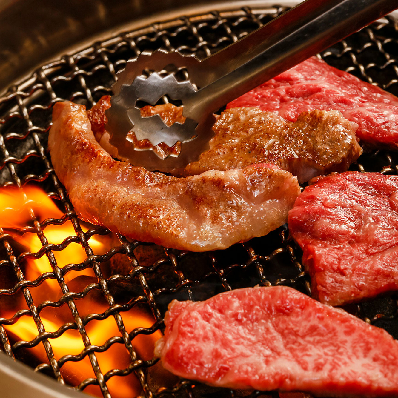 神戸石田屋 公式 神戸牛 焼肉 鉄板焼 ステーキ すき焼き しゃぶしゃぶ