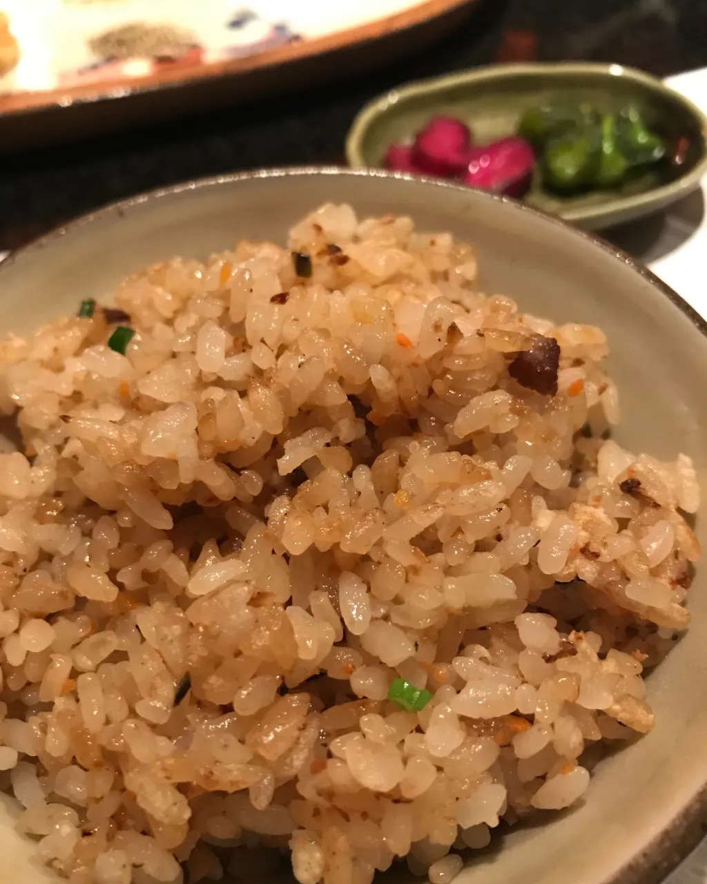 お肉はもちろんですが、締めにガーリックライスがたまりません!...